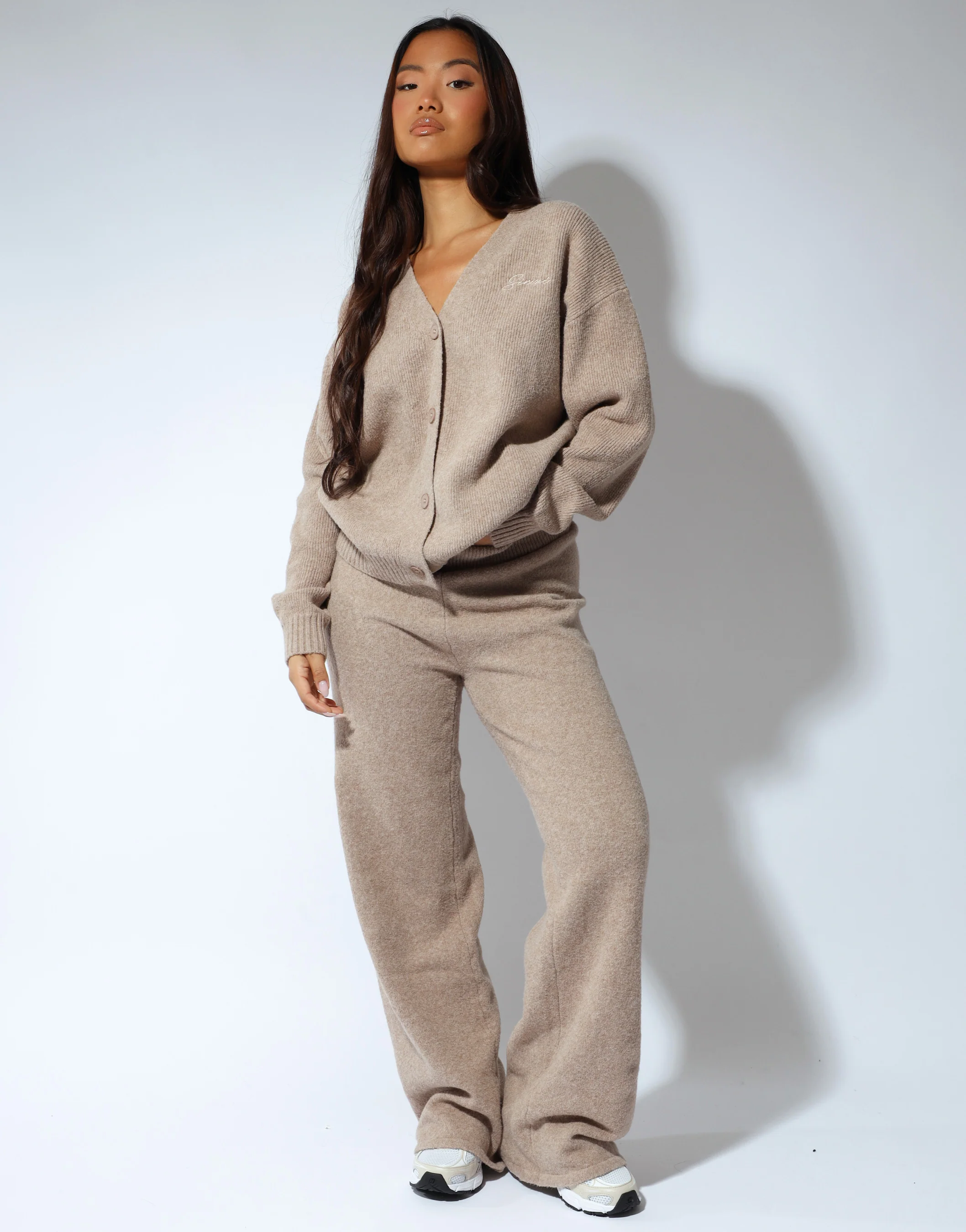 Alma Simmi studios soft touch cardigan in oatmeal - Image 3