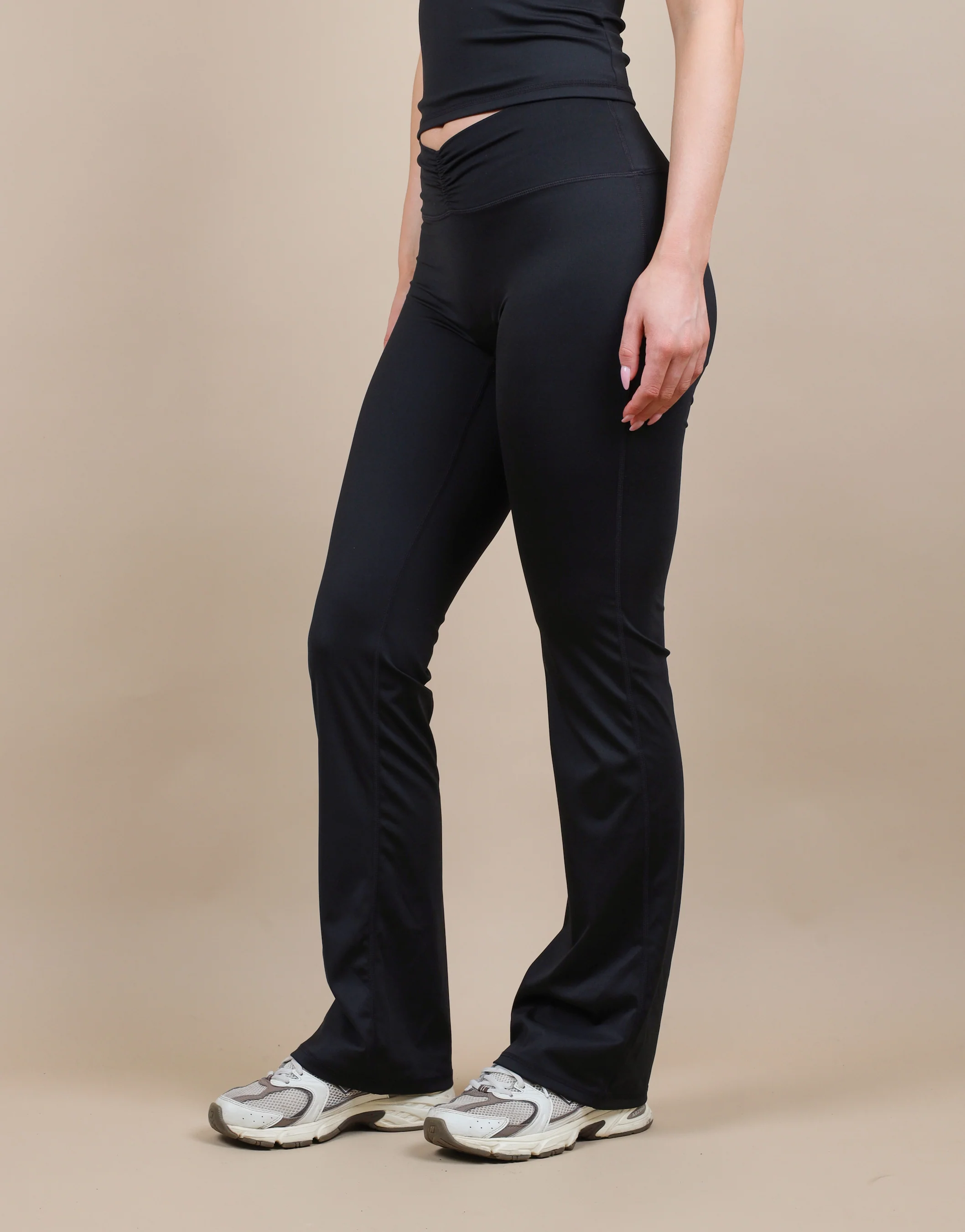 Cleo Ruched Front Flared Leggings In Black - Image 3