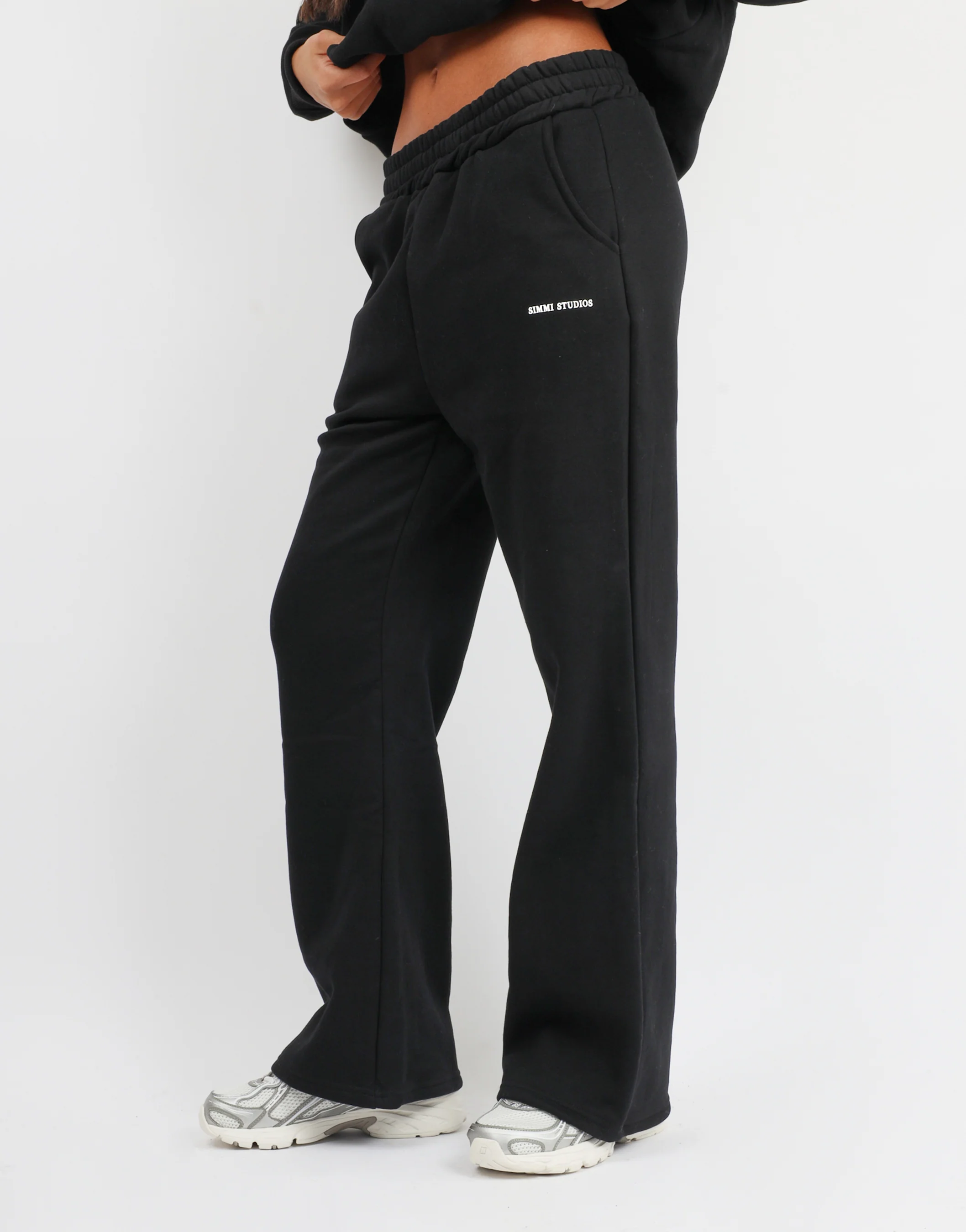Colby Simmi Studios Essentials Flared Joggers in Black - Image 4