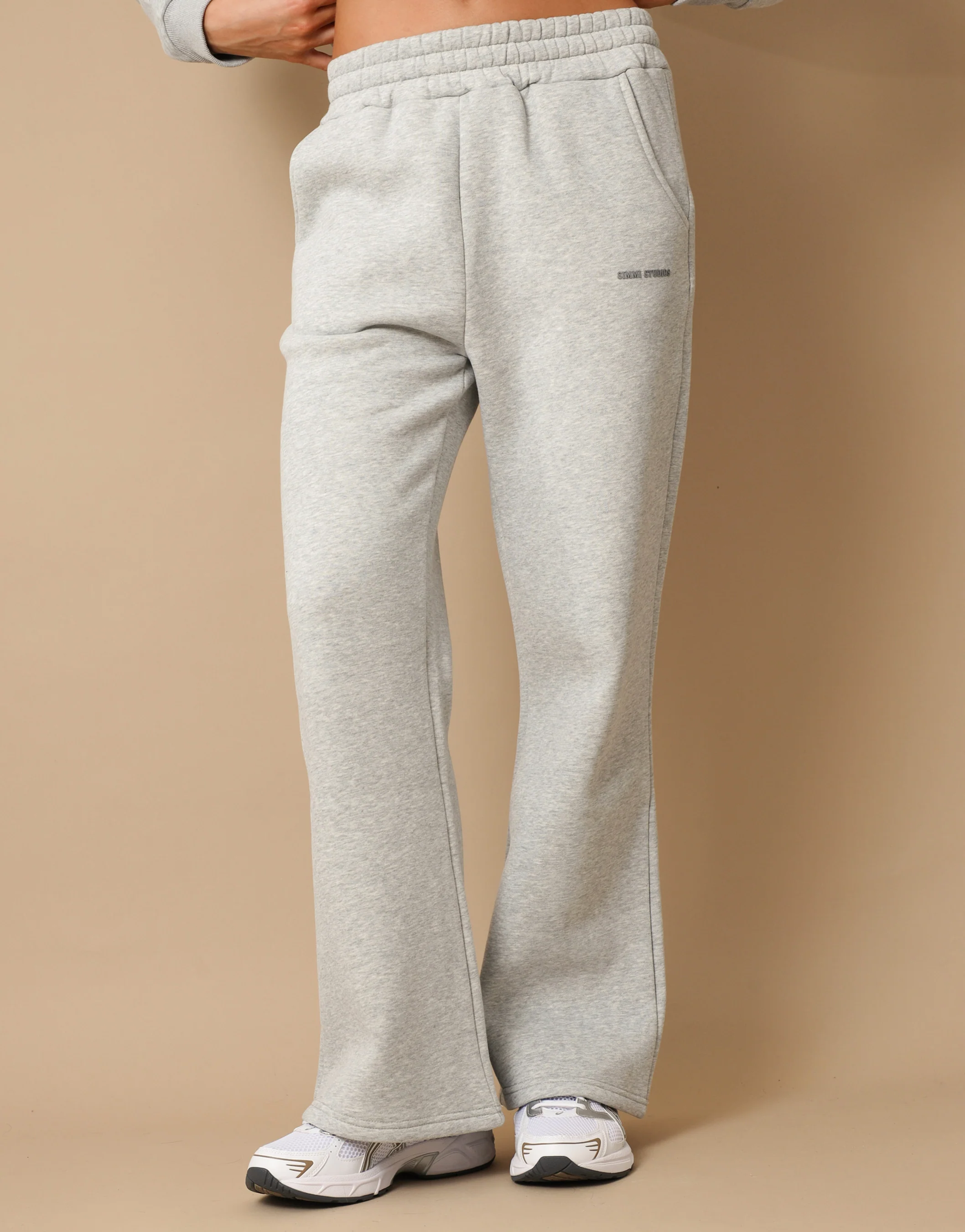 Colby Simmi Studios Essentials Joggers In Grey Marl - Image 2