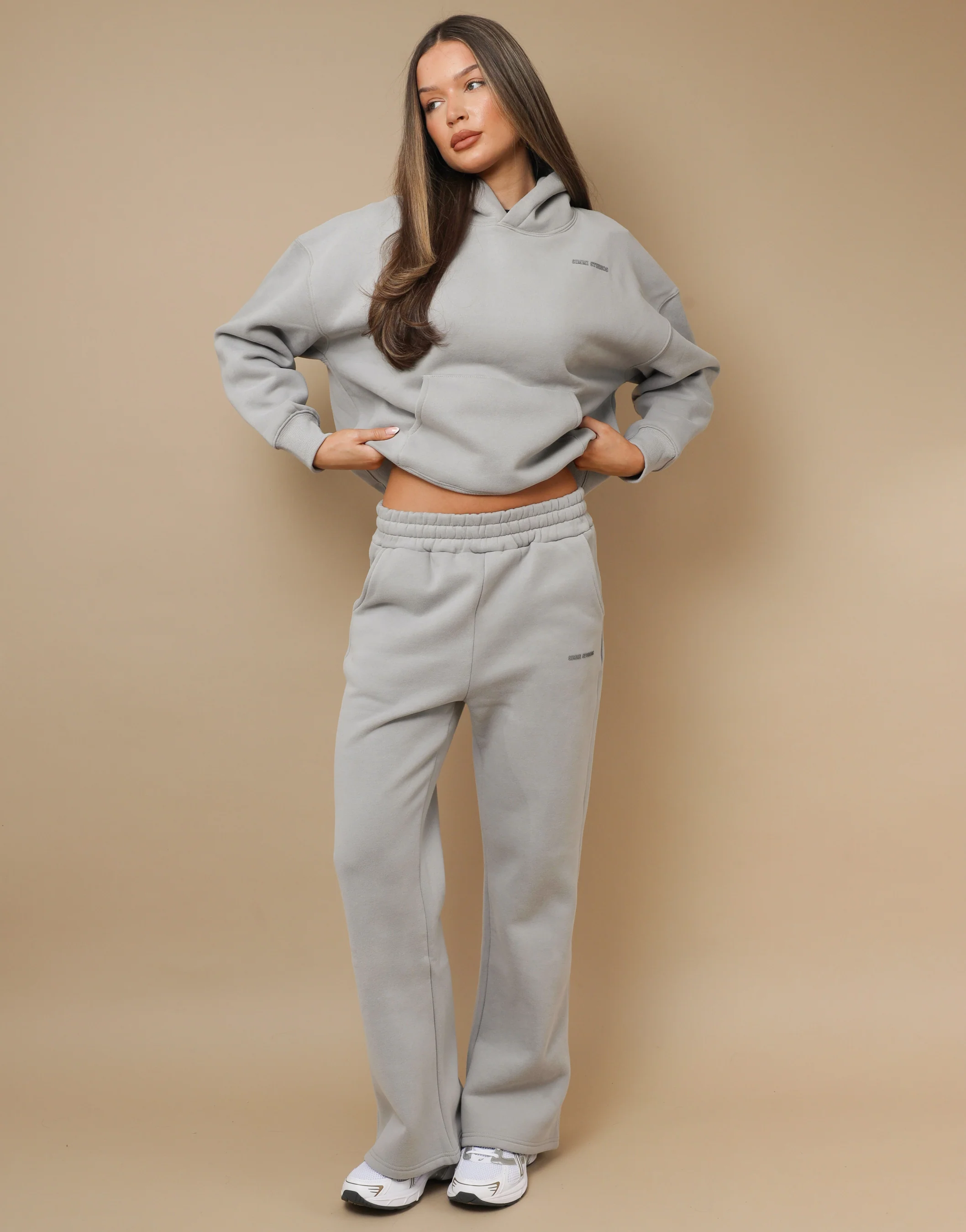 Colby Simmi studios Essentials Joggers In Light Grey