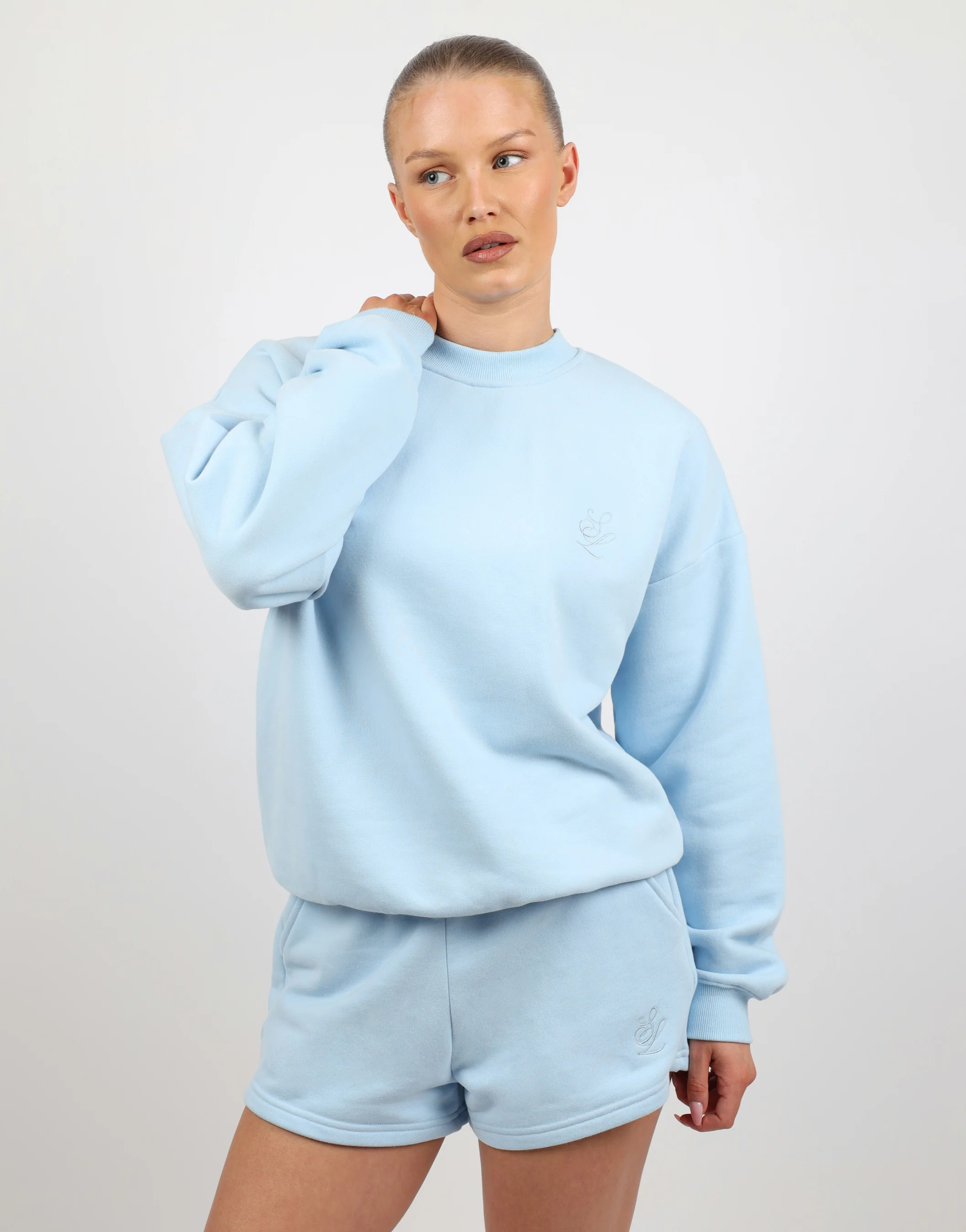 Cove Simmi Studios Embroidered Logo Sweatshirt In Blue - Image 5