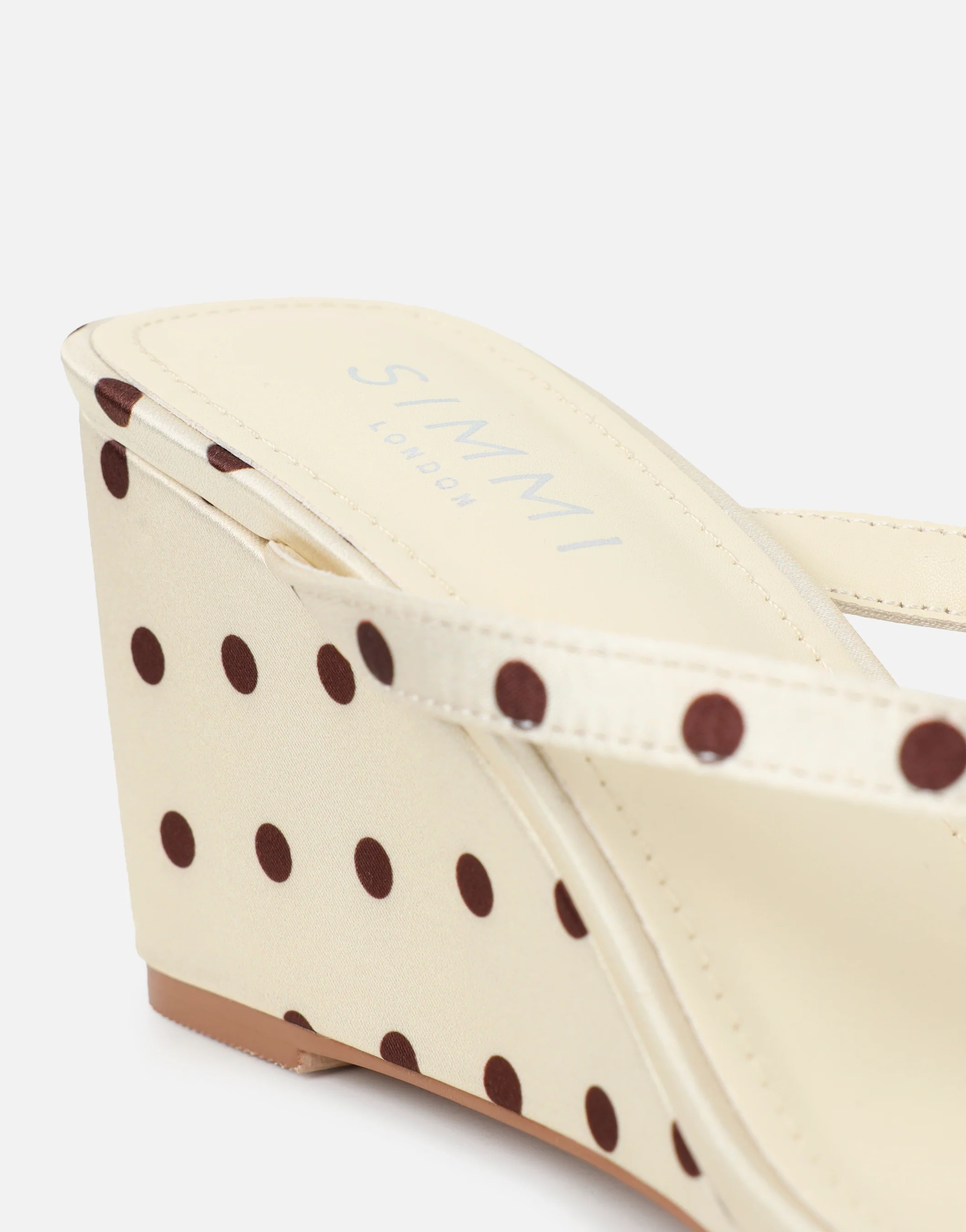 Emeriee Butter Cream Polka Toe Post Wedge Sandals - Image 3