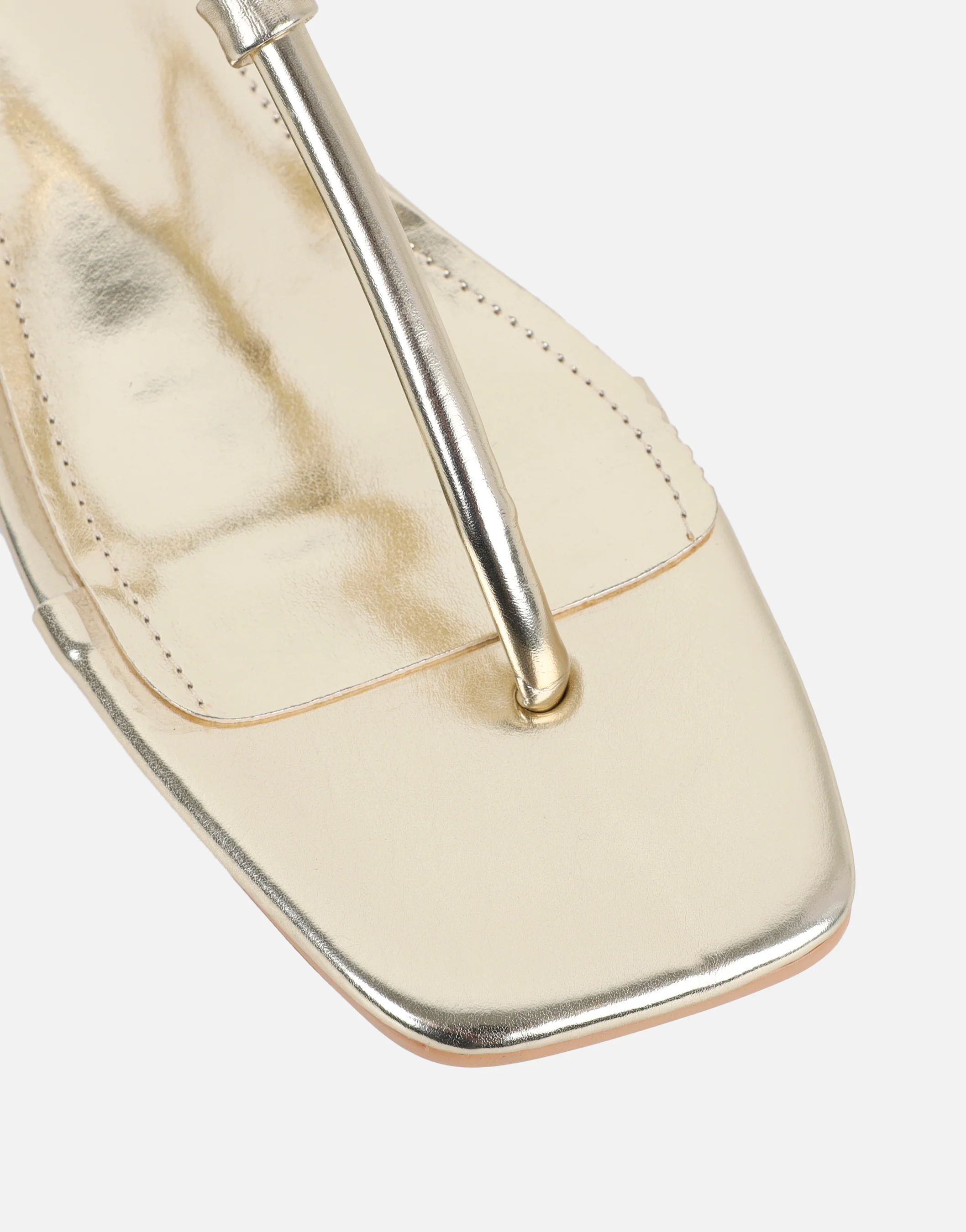 Hanna Gold Flat Strappy Sandals - Image 4