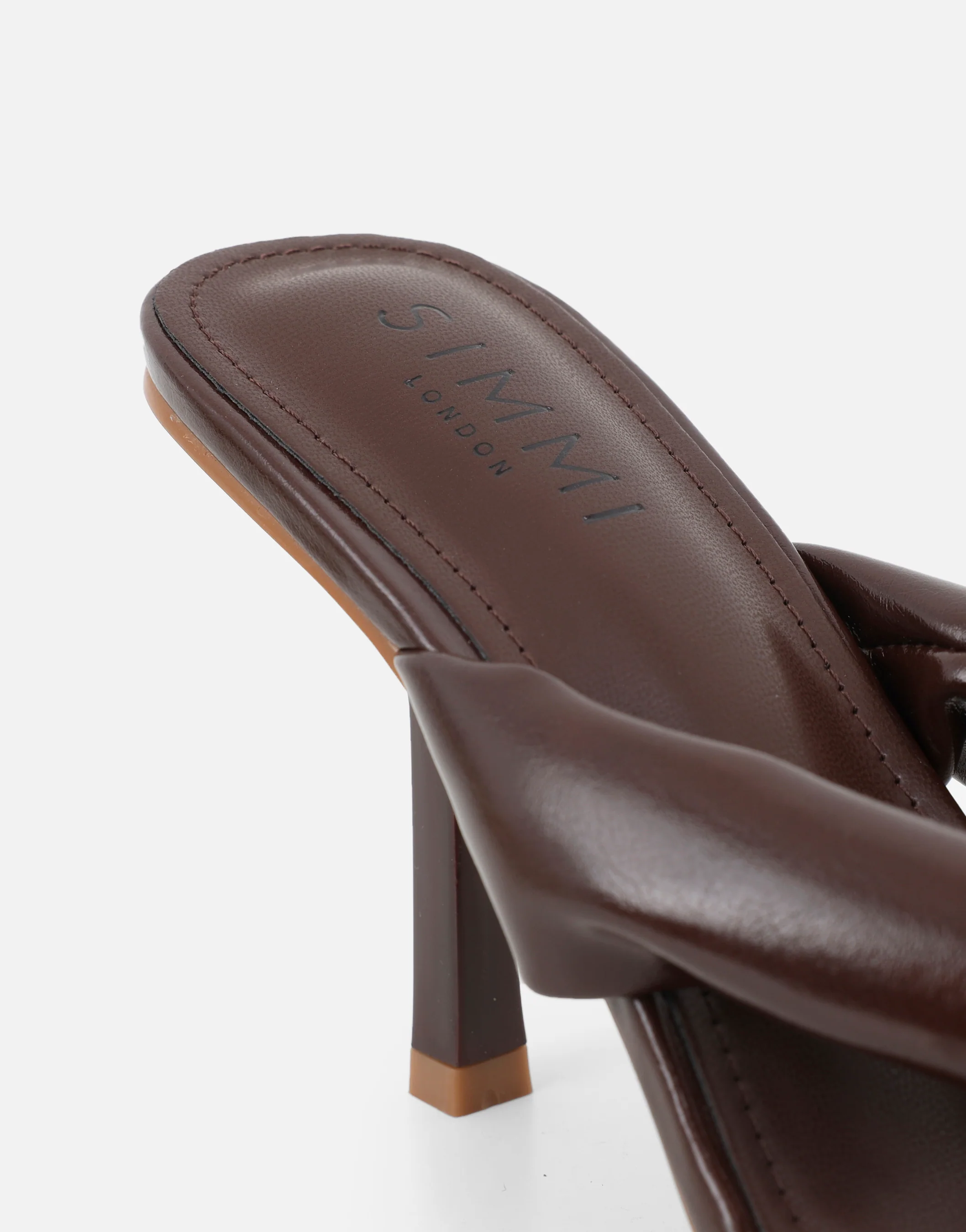 Lila Brown Toe Post Heeled Sandals - Image 4