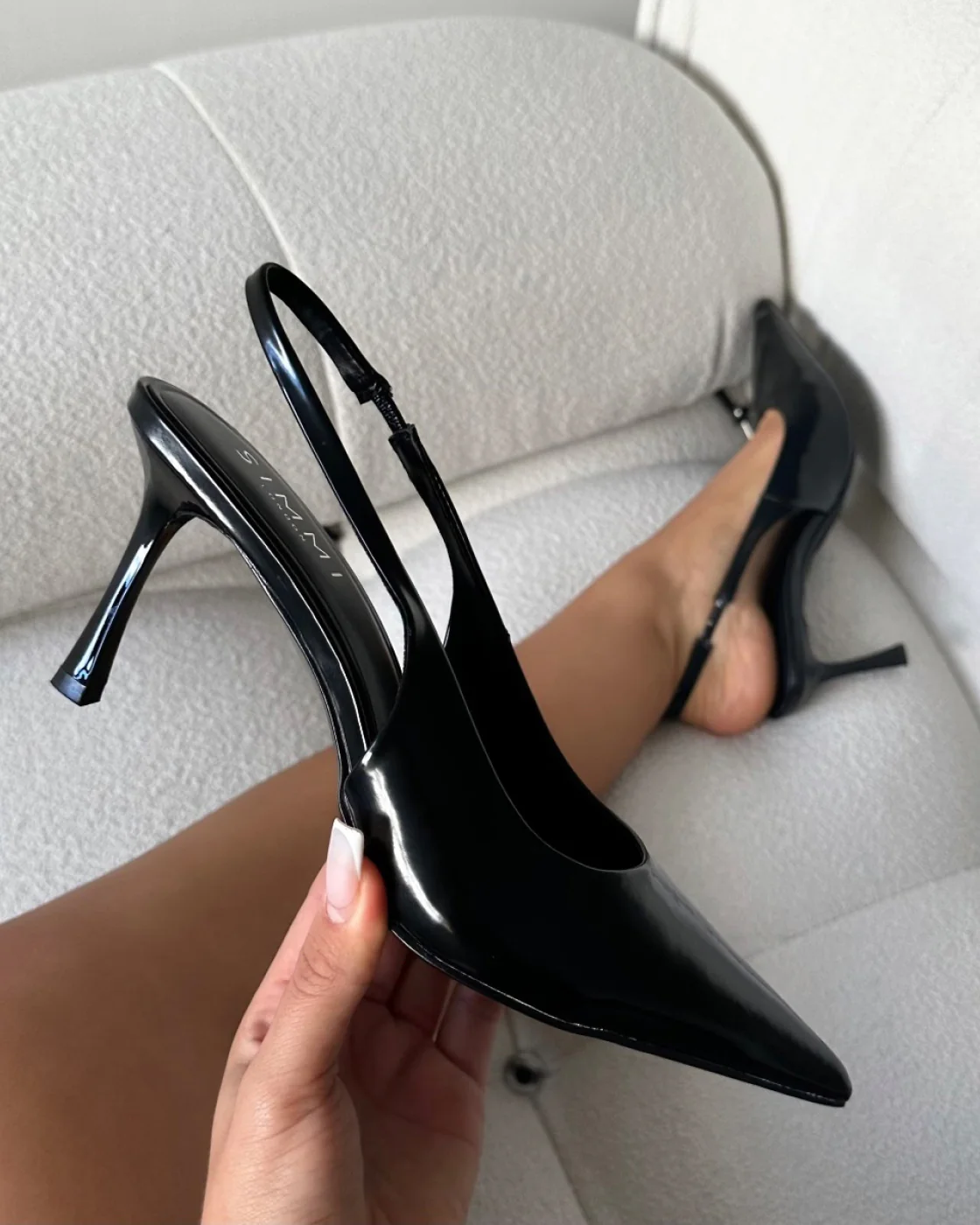 Liorra Black Box Sling Back Court Shoes - Image 2