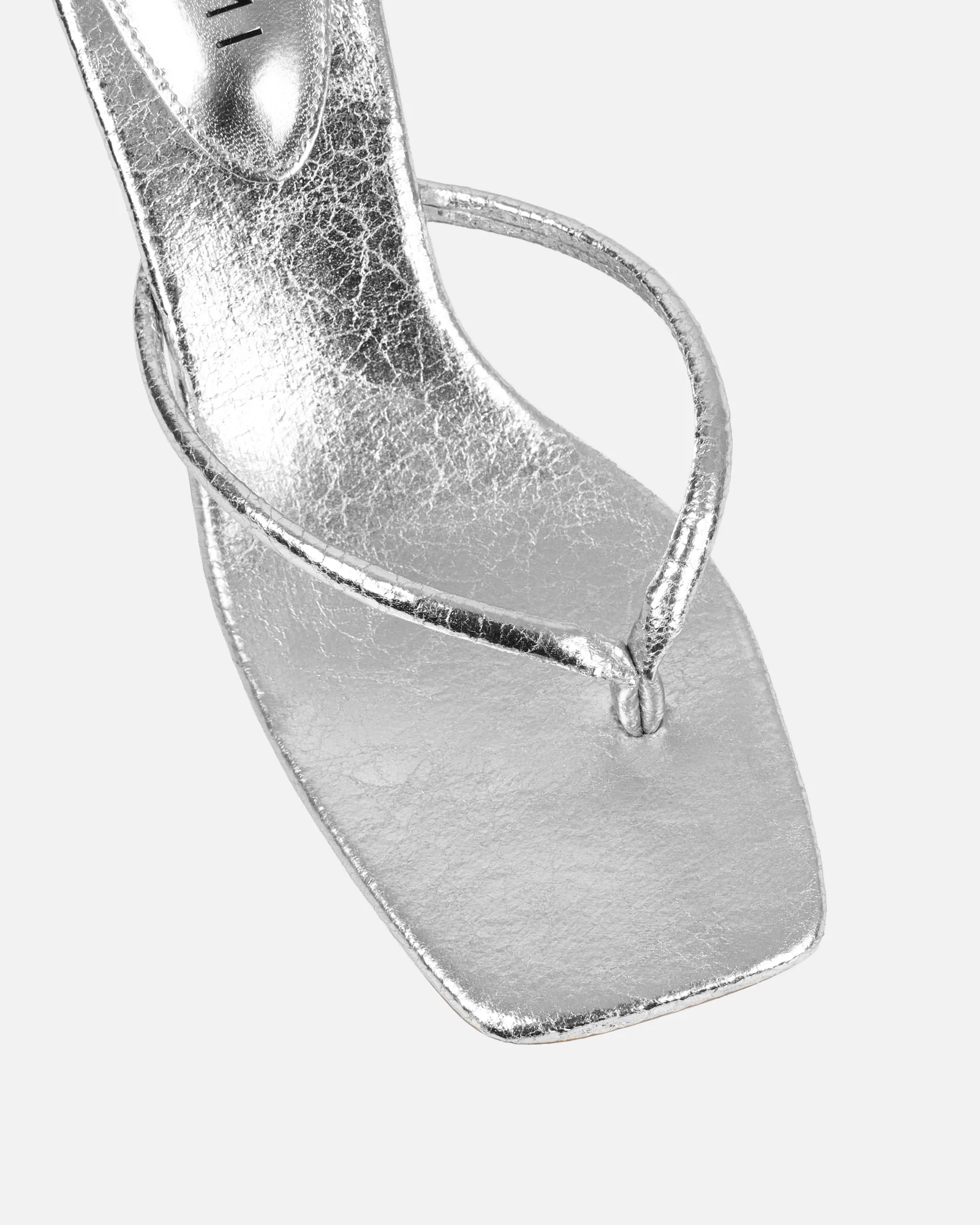 Melba Silver Crackle Padded Toe Post Sandals - Image 4