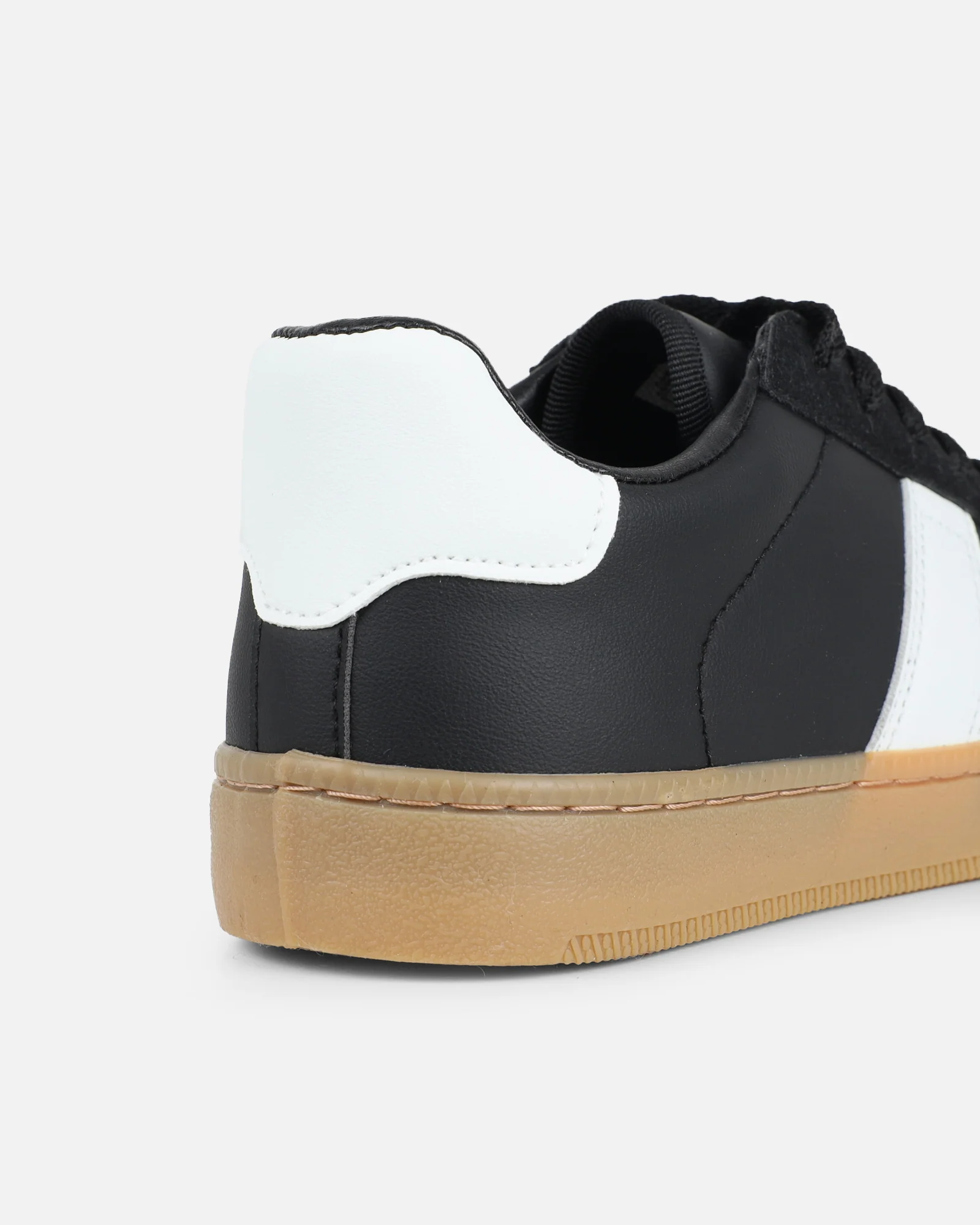 Siesta Black Trainers - Image 2
