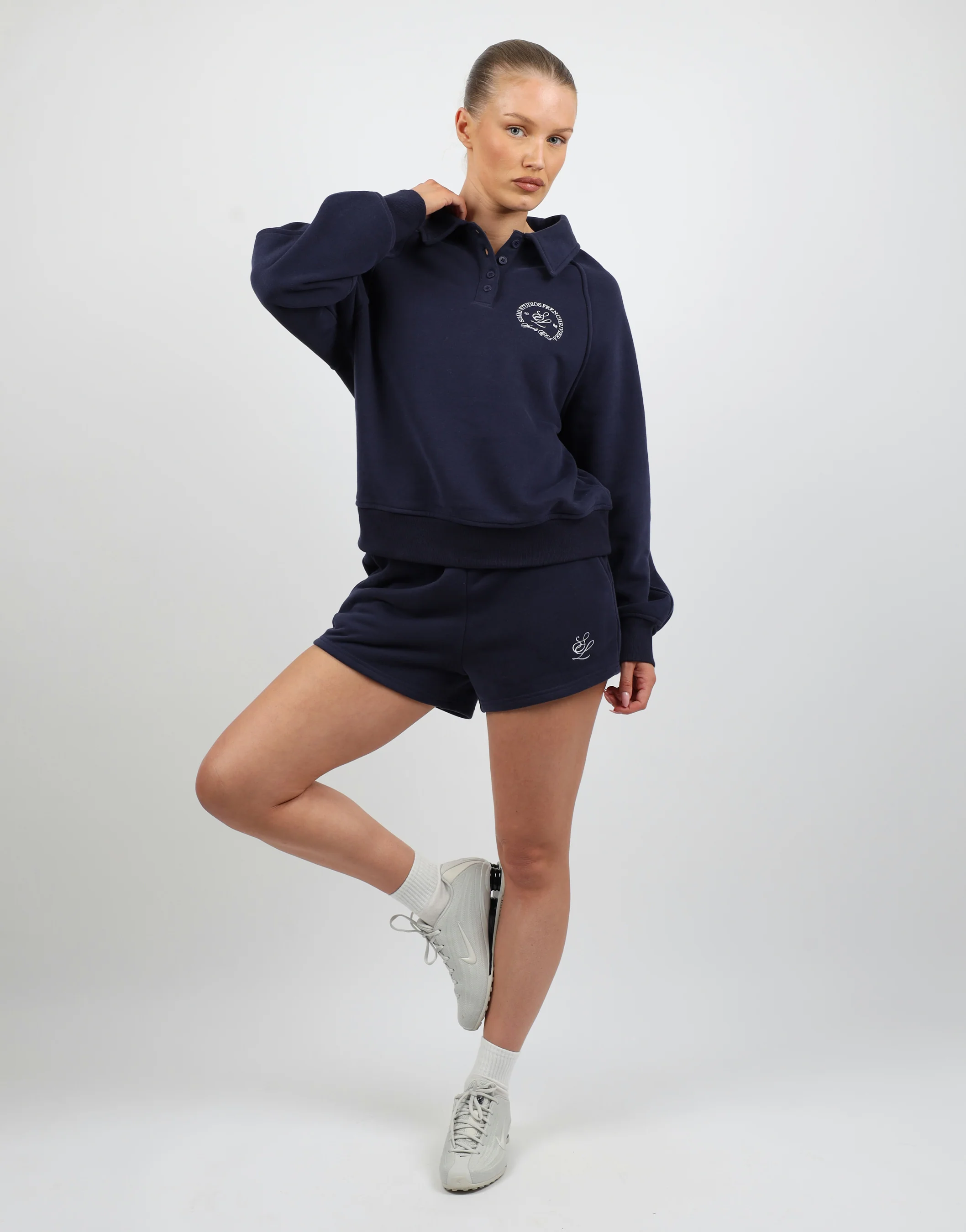 Monaco Simmi Studios Embroidered Logo Polo Sweatshirt In Navy - Image 2