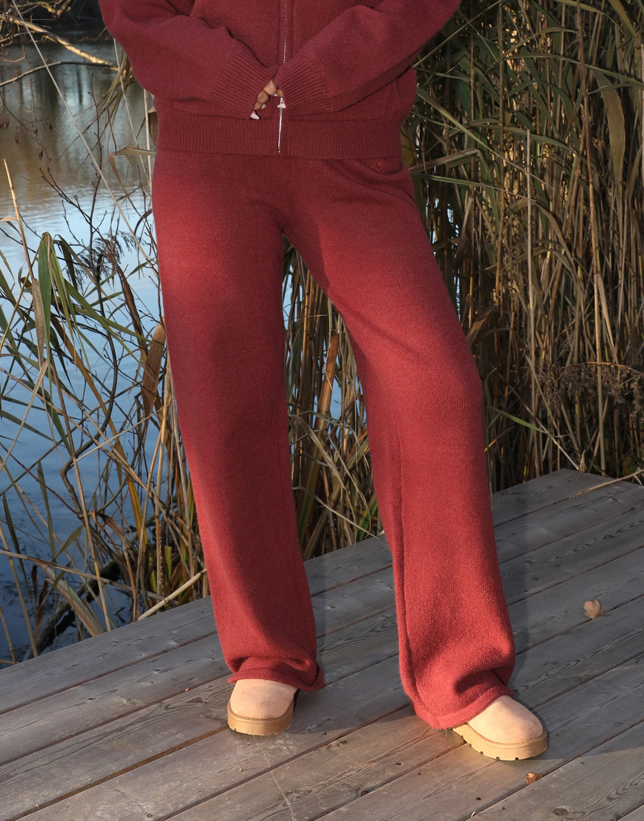 Sydney Simmi Studios Knitted Trousers In Burgundy - Image 2