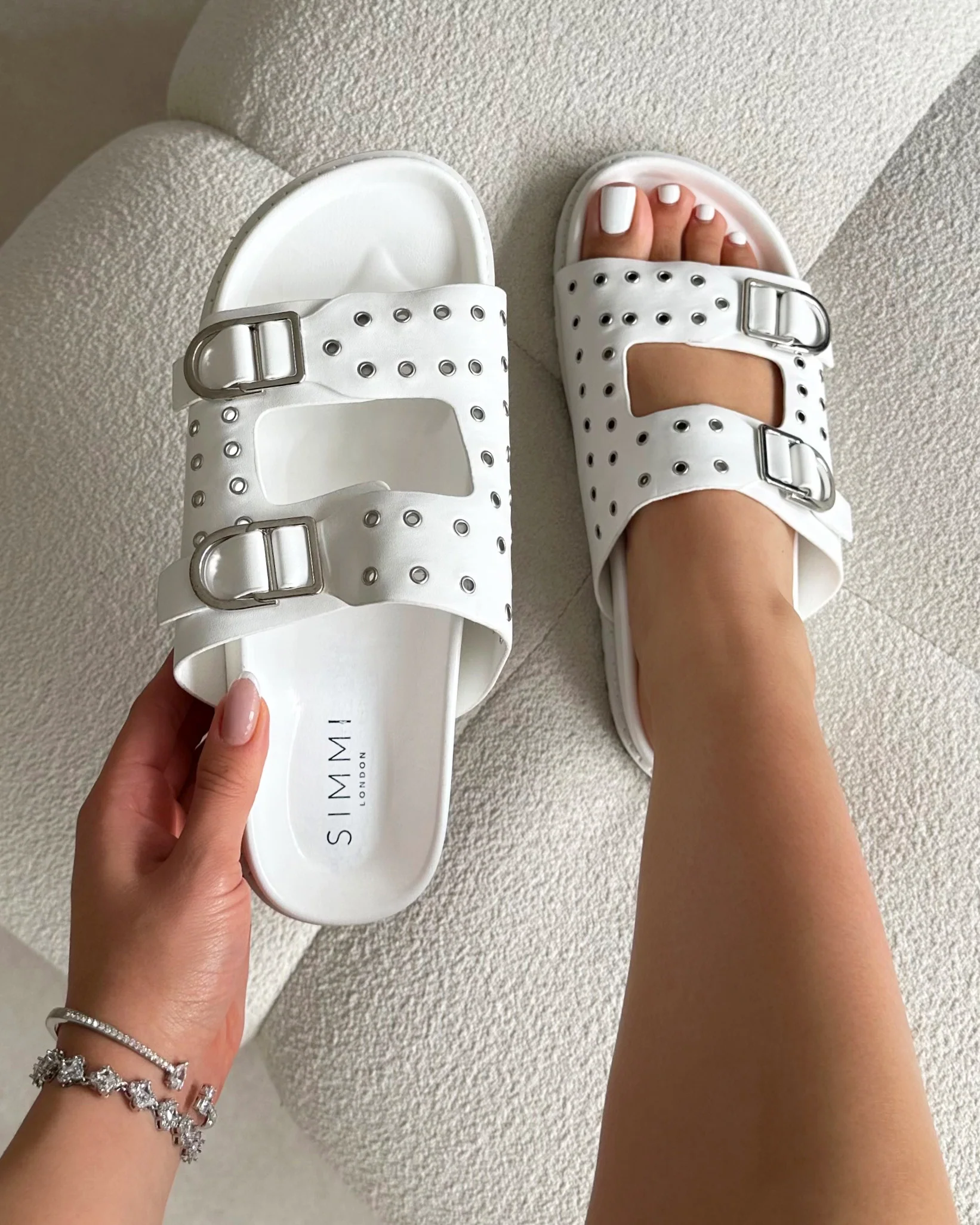 Tabi White Slider Sandals